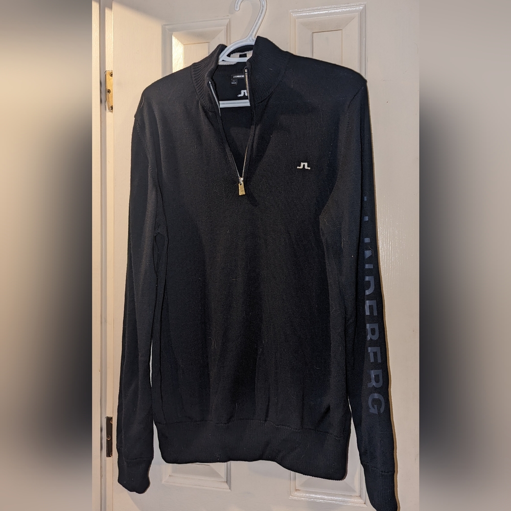 J. Lindeberg black zip sweater with logo on arm XL 100% merino wool